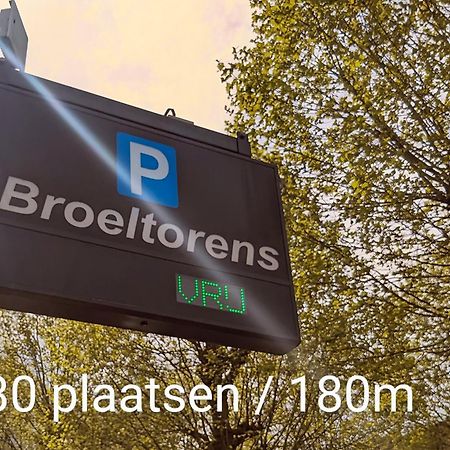 Broel4 Bed and Breakfast Kortrijk Exteriör bild